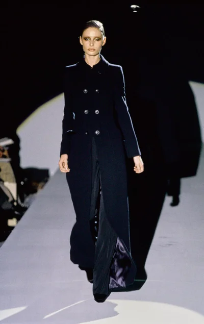 Look 10